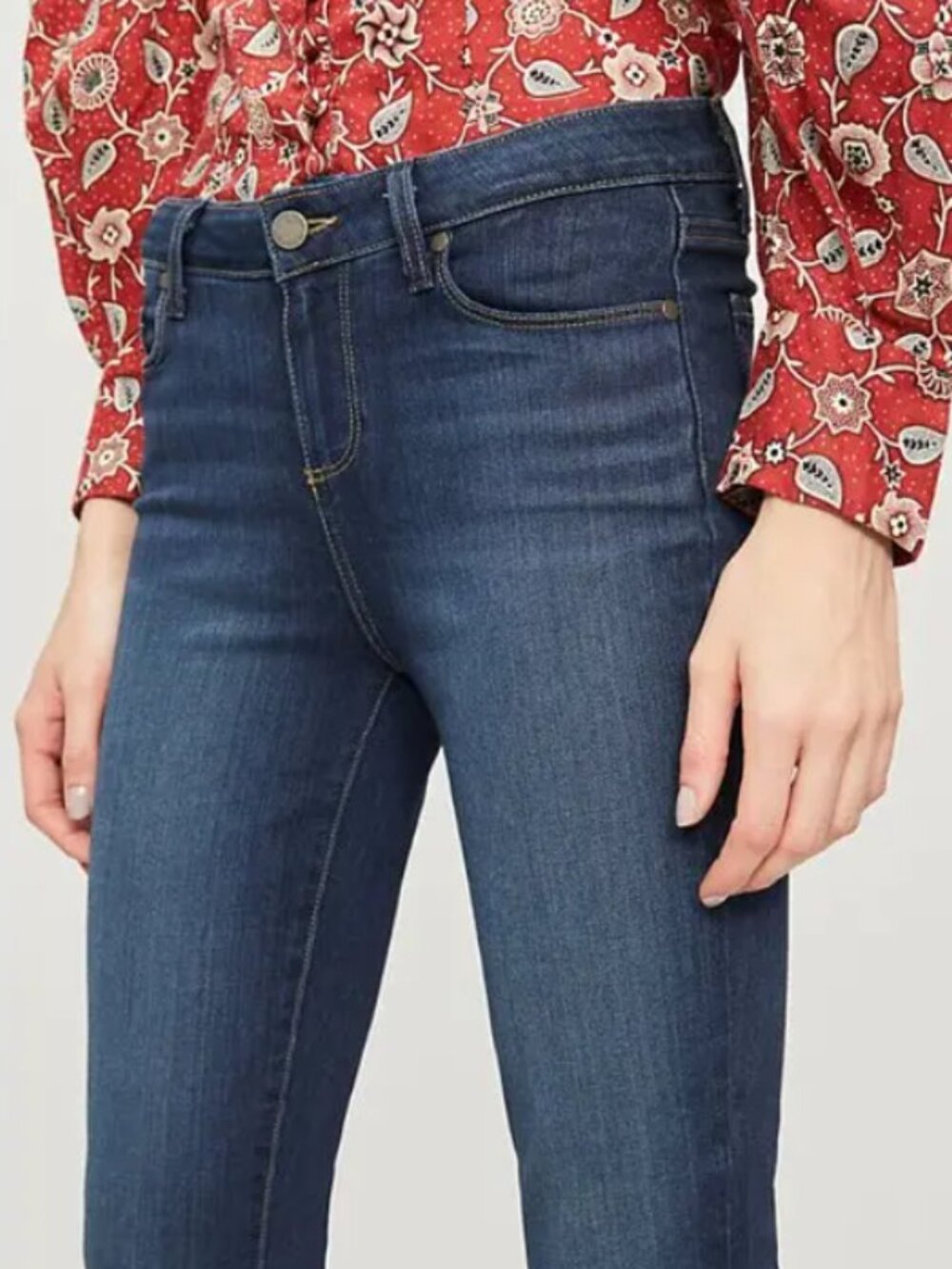 PAIGE Denim Verdugo Mid Rise Ankle Jeans in Nottingham Blue Size 26